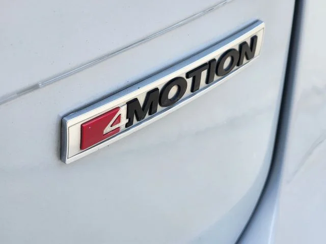Used 2019 White Volkswagen 2.0T SEL R-Line image 11