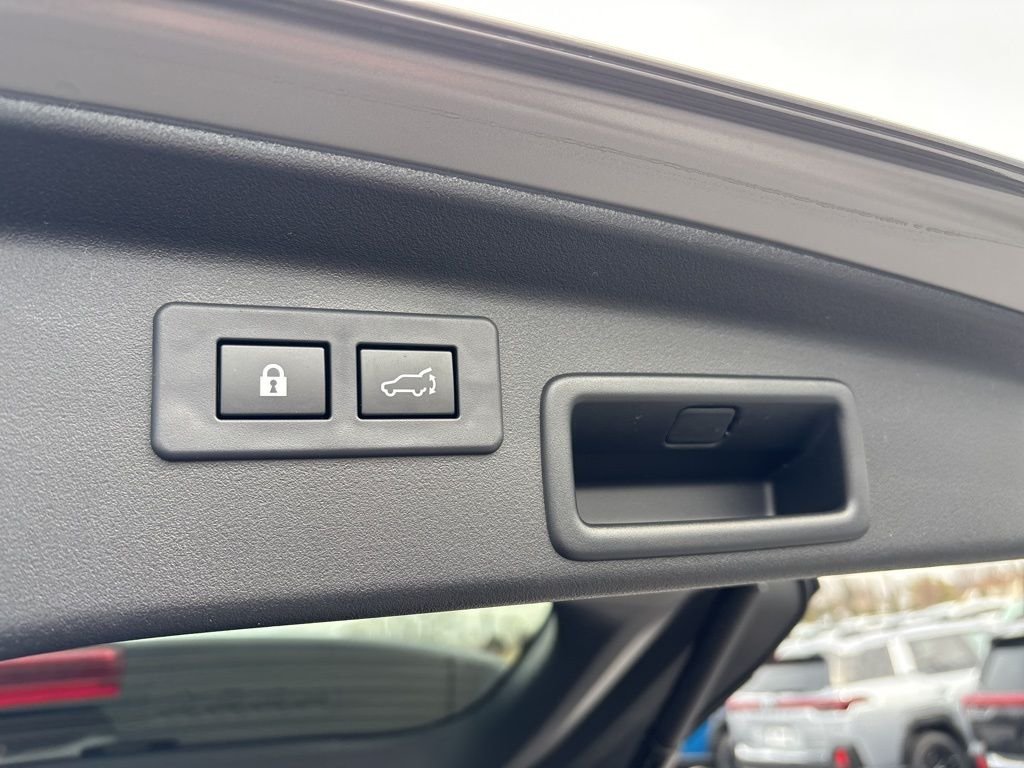 2026 Subaru Outback Limited - Photo 27