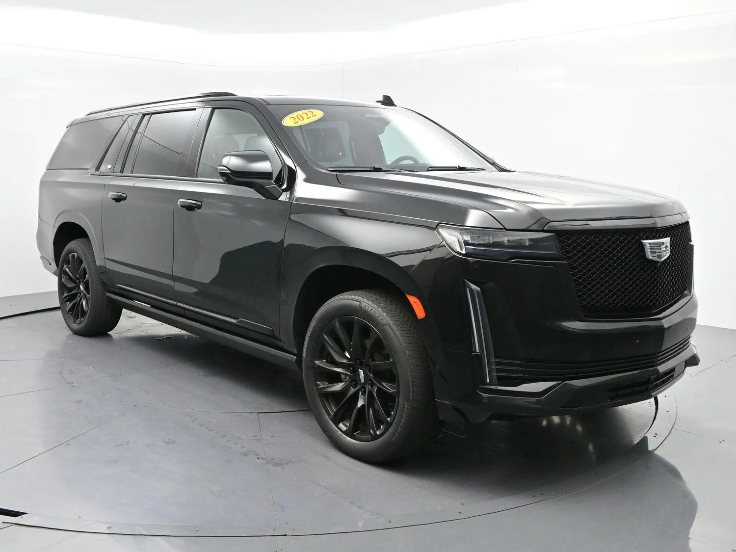 Used 2022 Black Raven Cadillac Sport image 2
