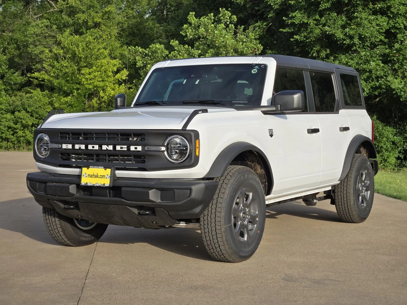 New 2026 Oxford White Ford Big Bend® image 2