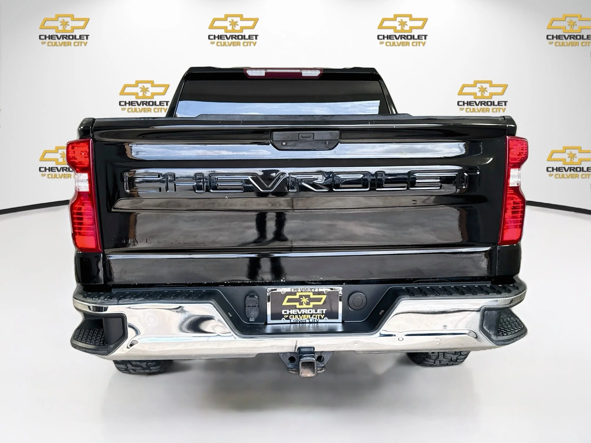 Used 2020 BLACK Chevrolet LT image 7