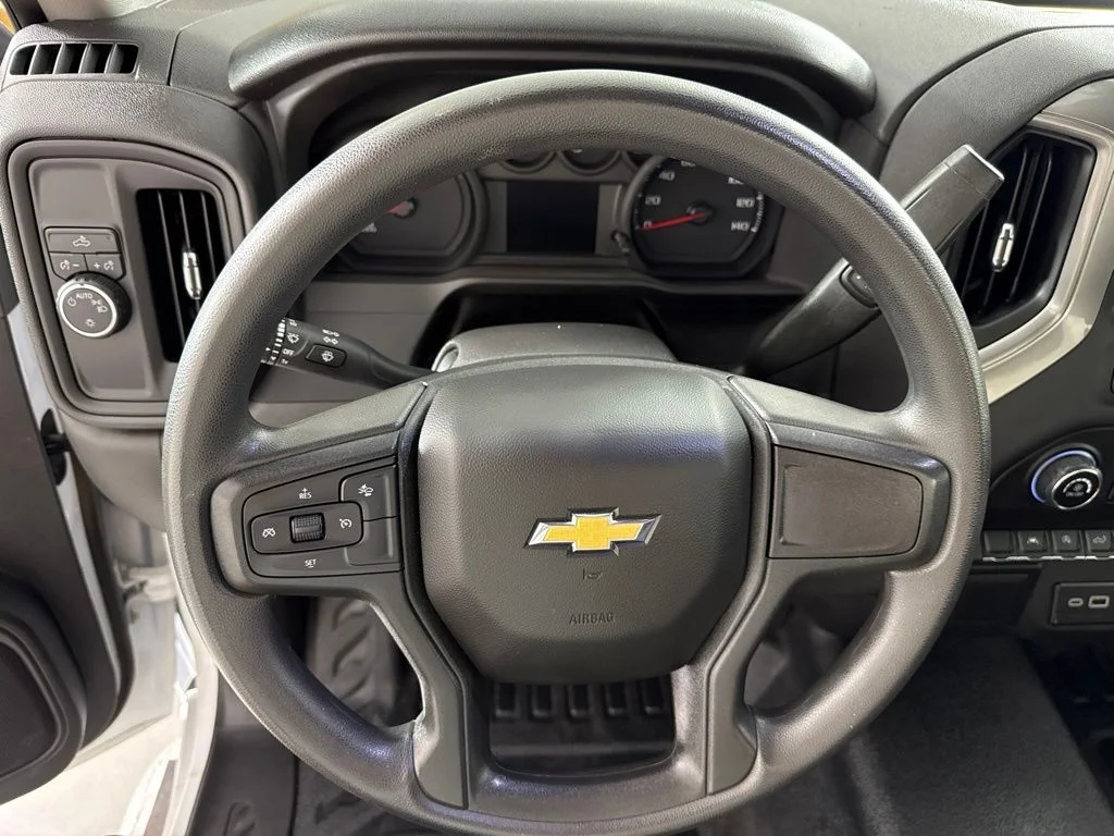 Used 2025 White Chevrolet WT image 27