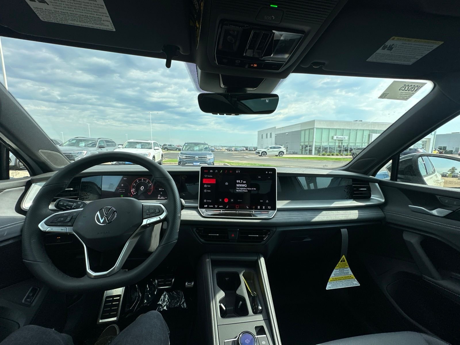 New 2026 White/off-white Volkswagen 2.0T SE R-Line Black image 44