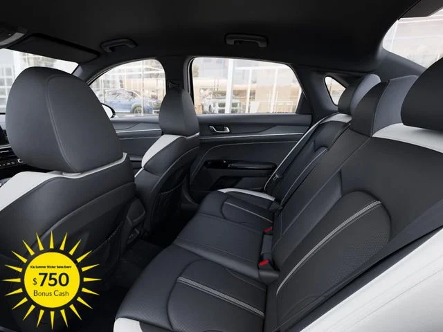2026 Kia K5 GT-Line - Photo 18