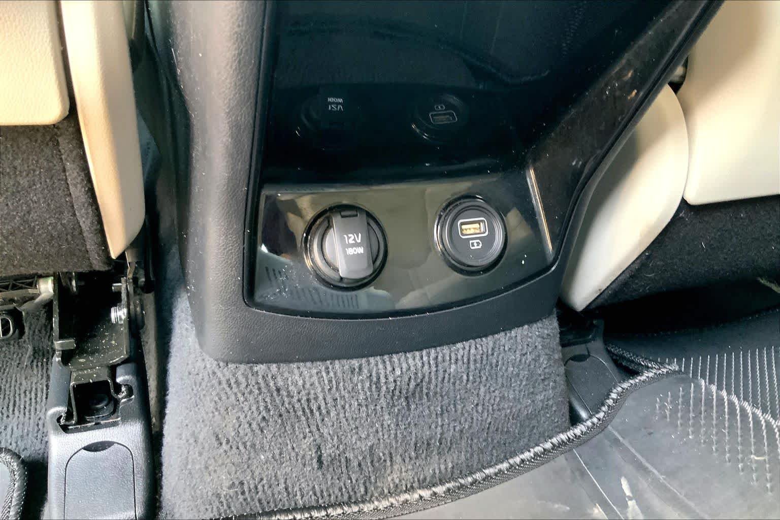 Used 2023 Gravity Grey Kia SX image 30