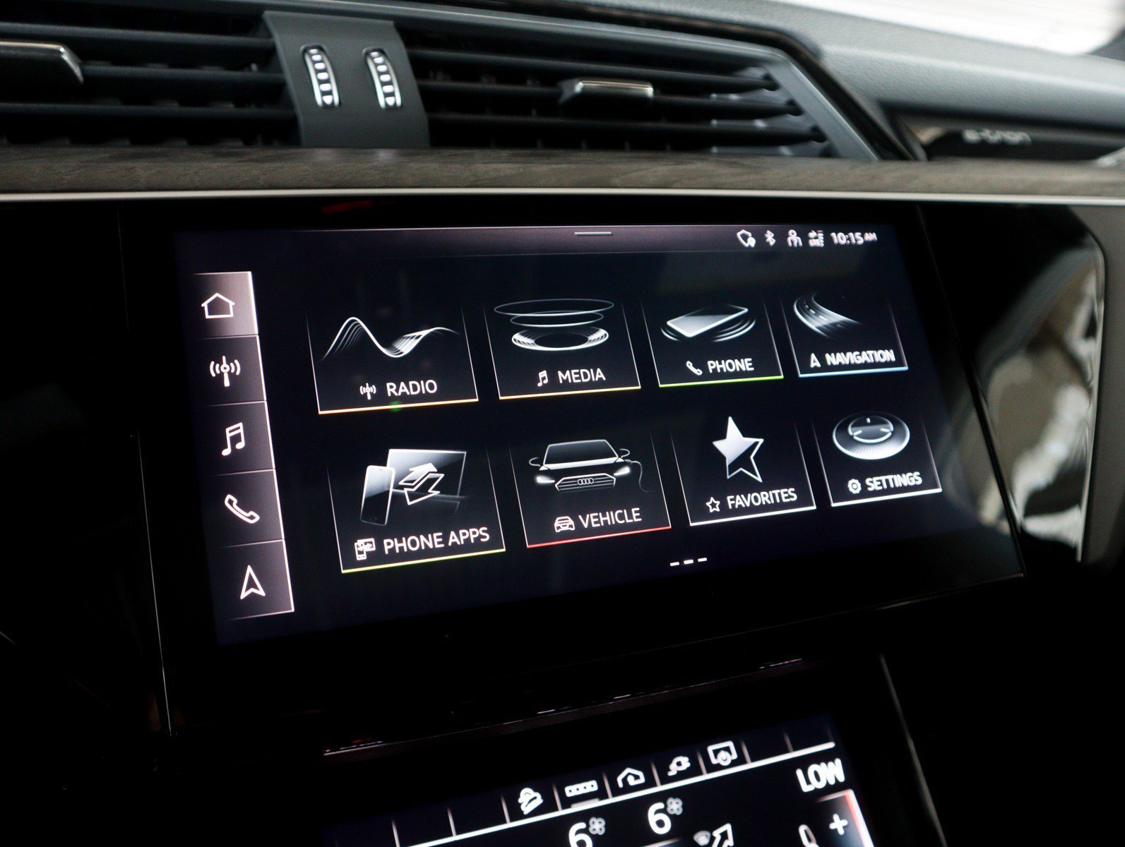 Used 2023 Florett Silver Metallic Audi S line Premium image 23