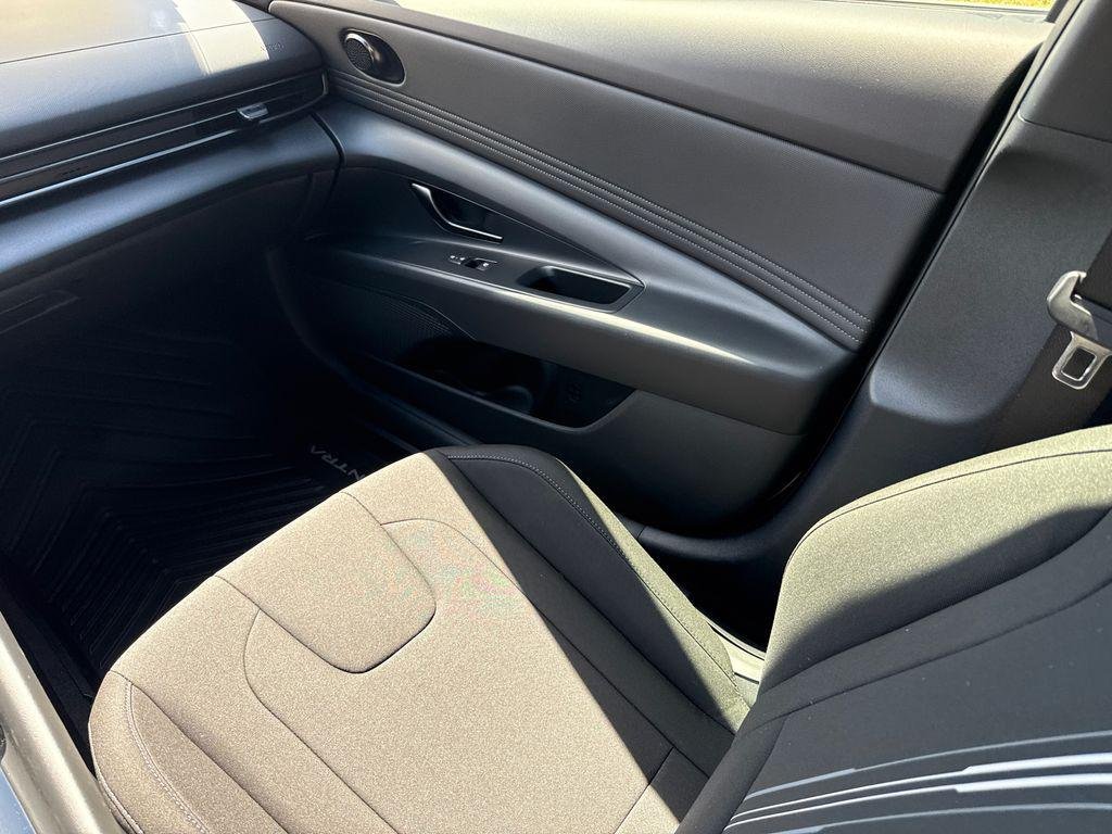 New 2026 White Hyundai SEL Sport Premium image 14