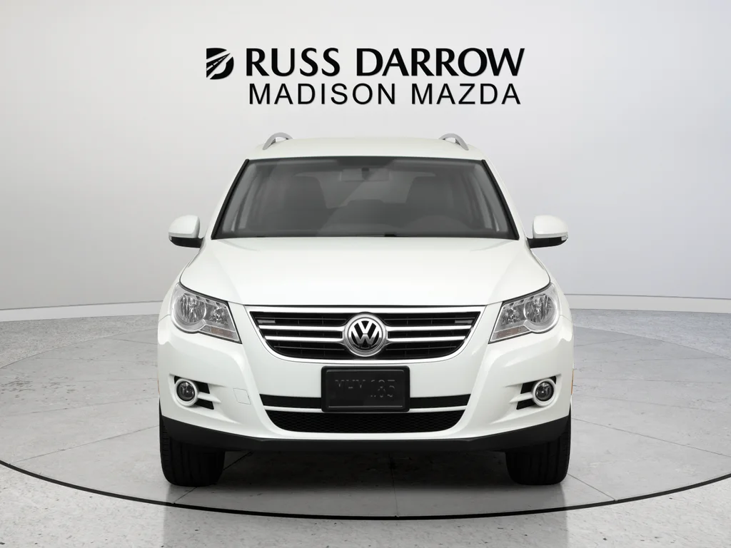 Used 2011 White Volkswagen S image 7