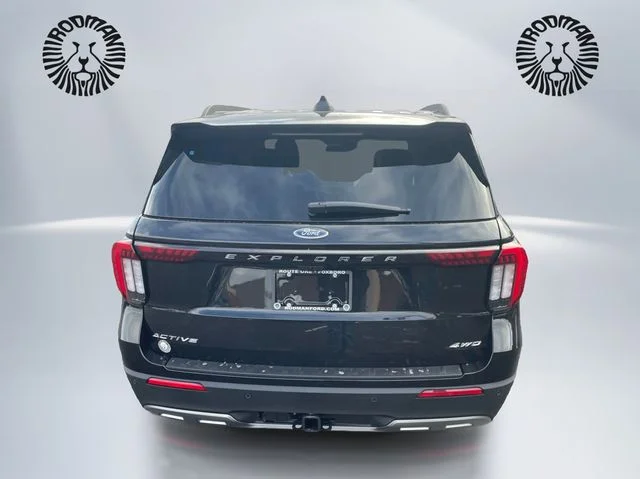 New 2026 Agate Black Metallic Ford Active image 7