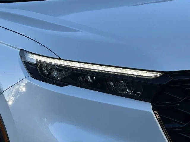 Certified Used 2023 Lunar Silver Metallic Honda Sport image 9