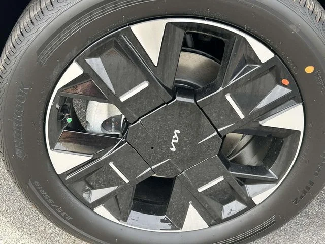 New 2026 Gray Kia SX-Prestige image 16