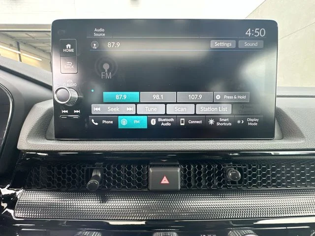 Used 2024  Honda EX-L image 18