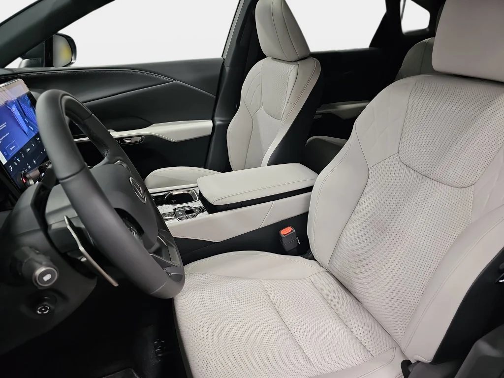 New 2026 Nightfall Mica Lexus PREMIUM image 14
