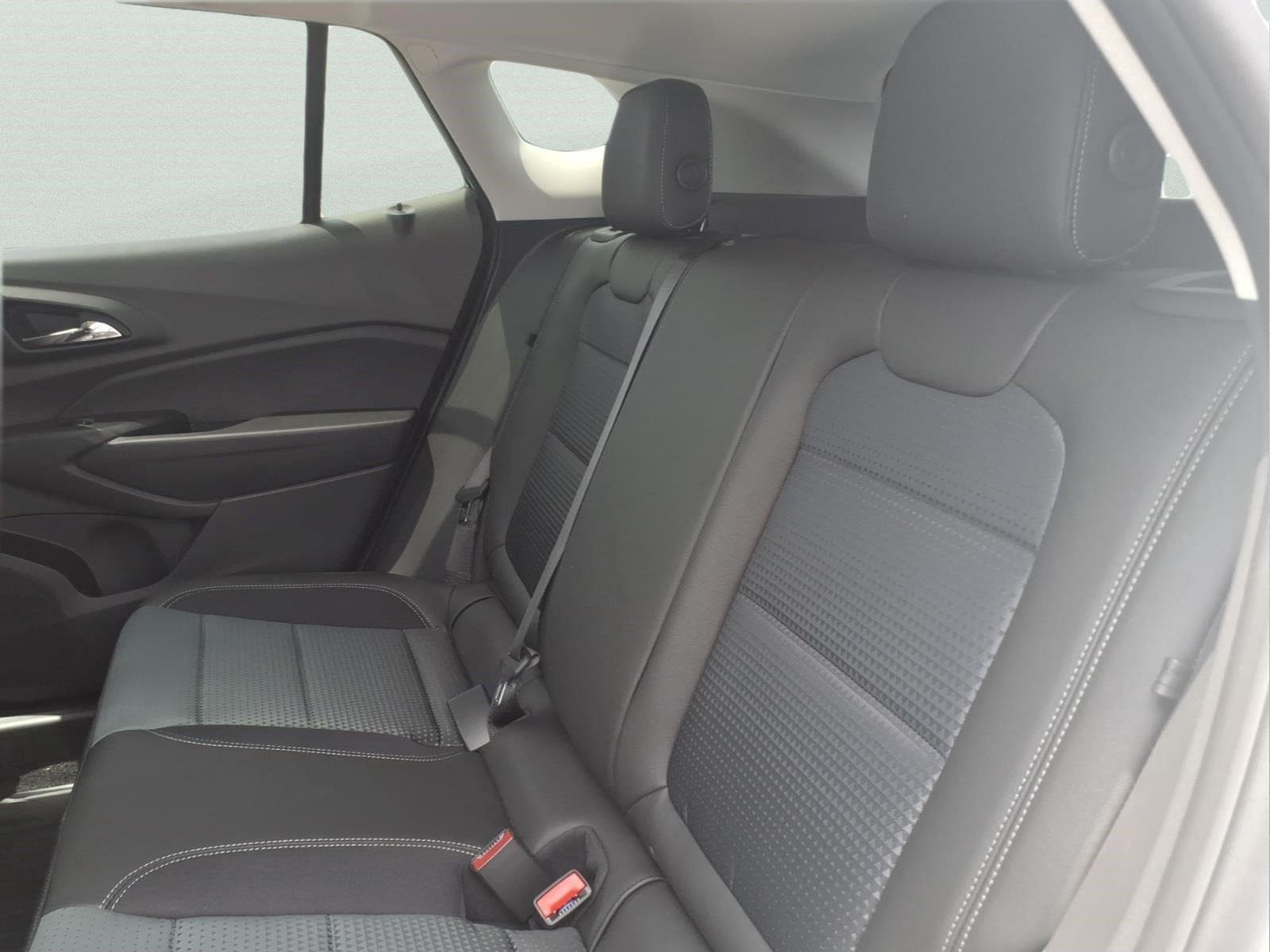 New 2026 Summit White Chevrolet LT image 11