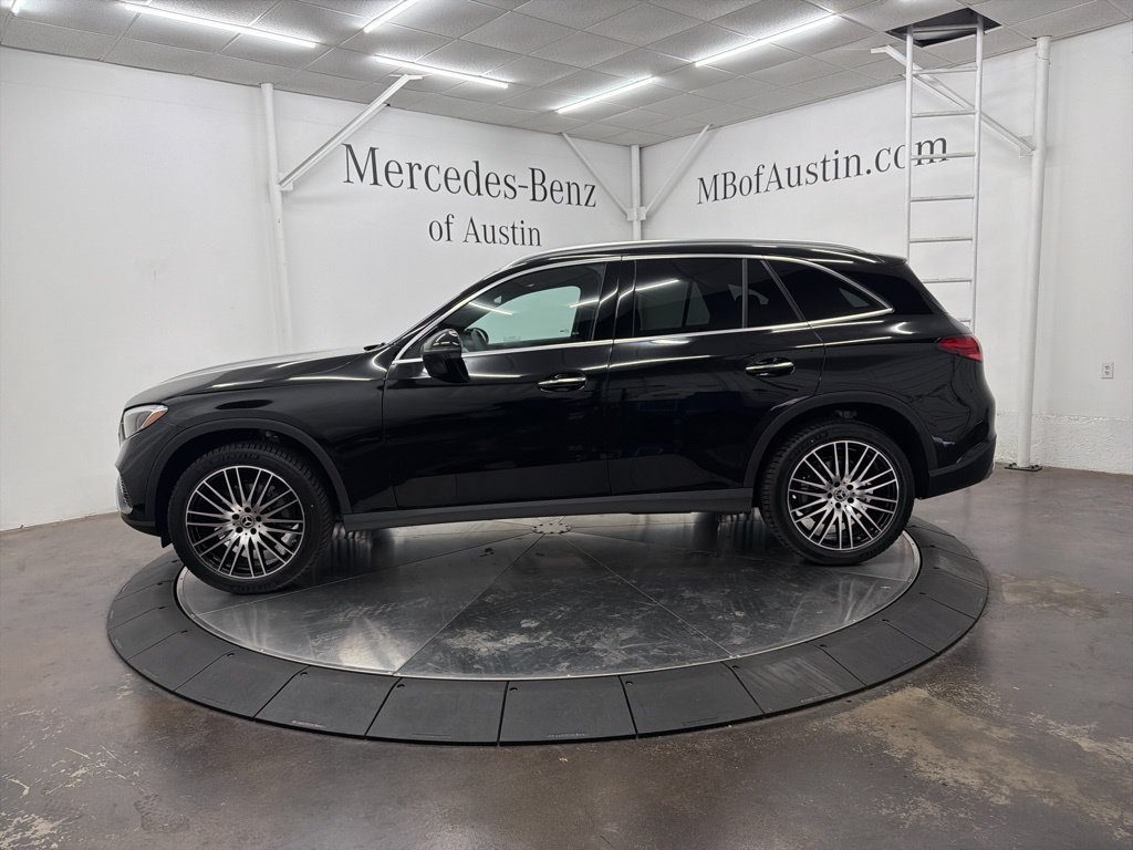 Certified Used 2026 Black Mercedes-Benz GLC 300 image 4
