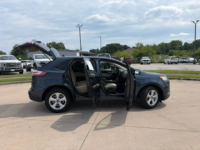 Used 2024 Blue Ford SE image 33