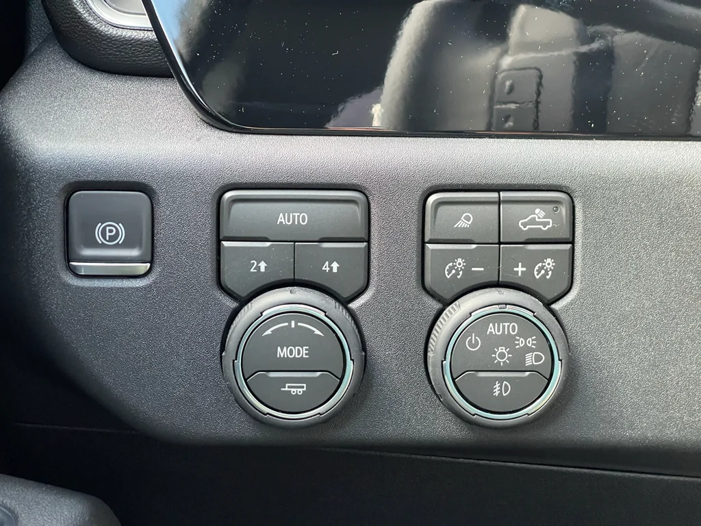 2026 Chevrolet Silverado 1500 RST - Photo 13