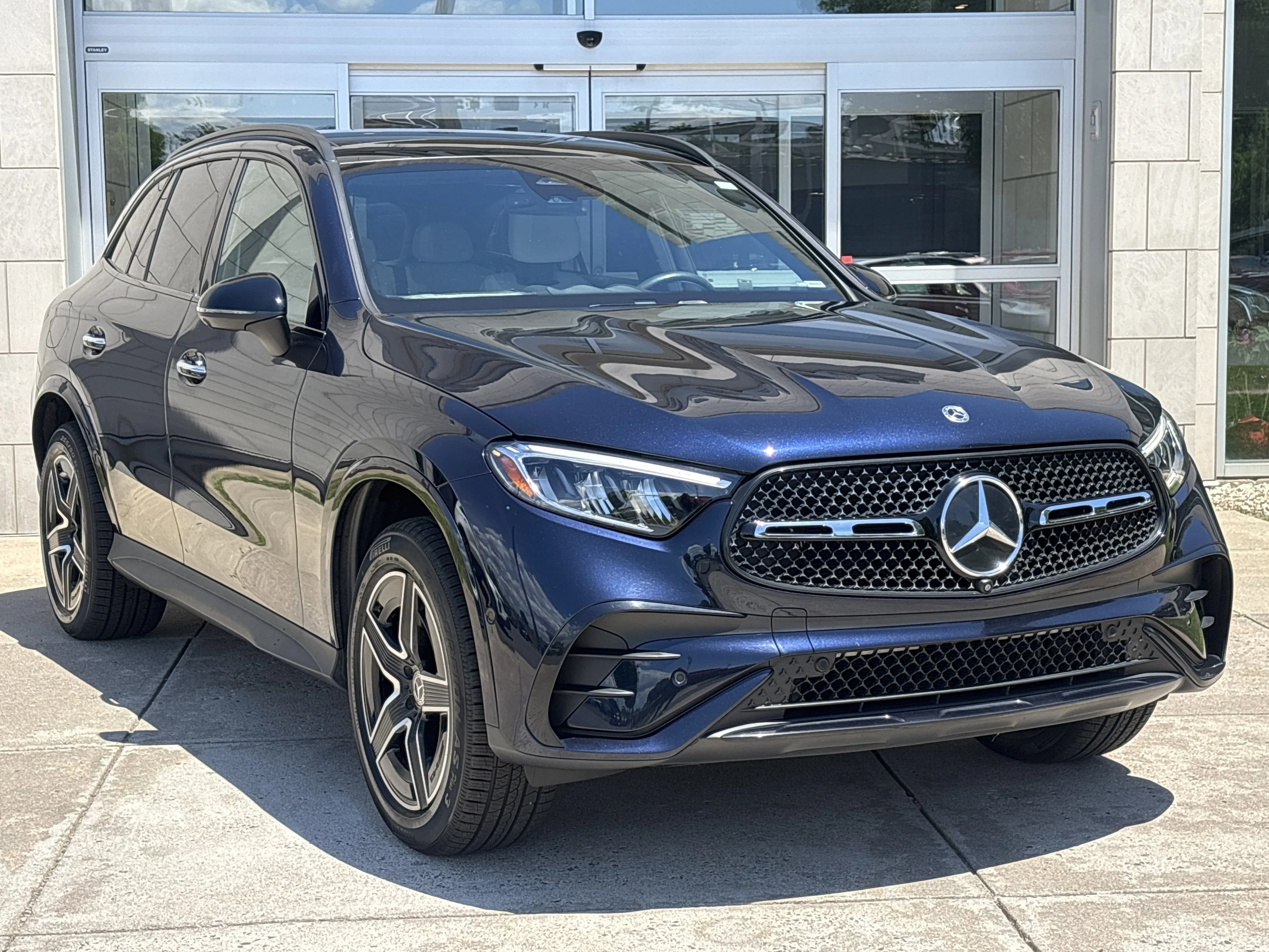 Used 2023 Black Mercedes-Benz GLC 300 image 2