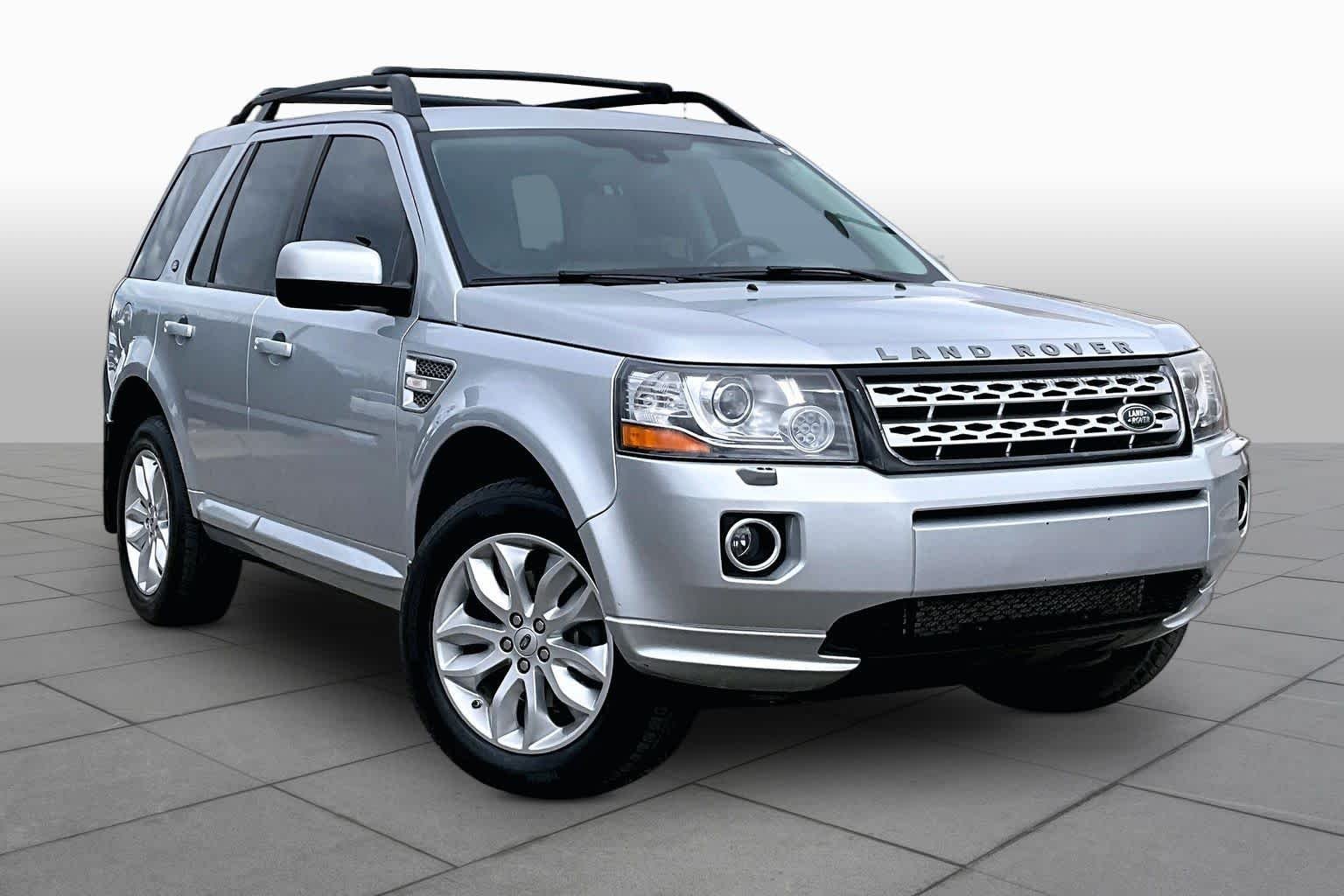 Used 2014 Indus Silver Land Rover  image 2