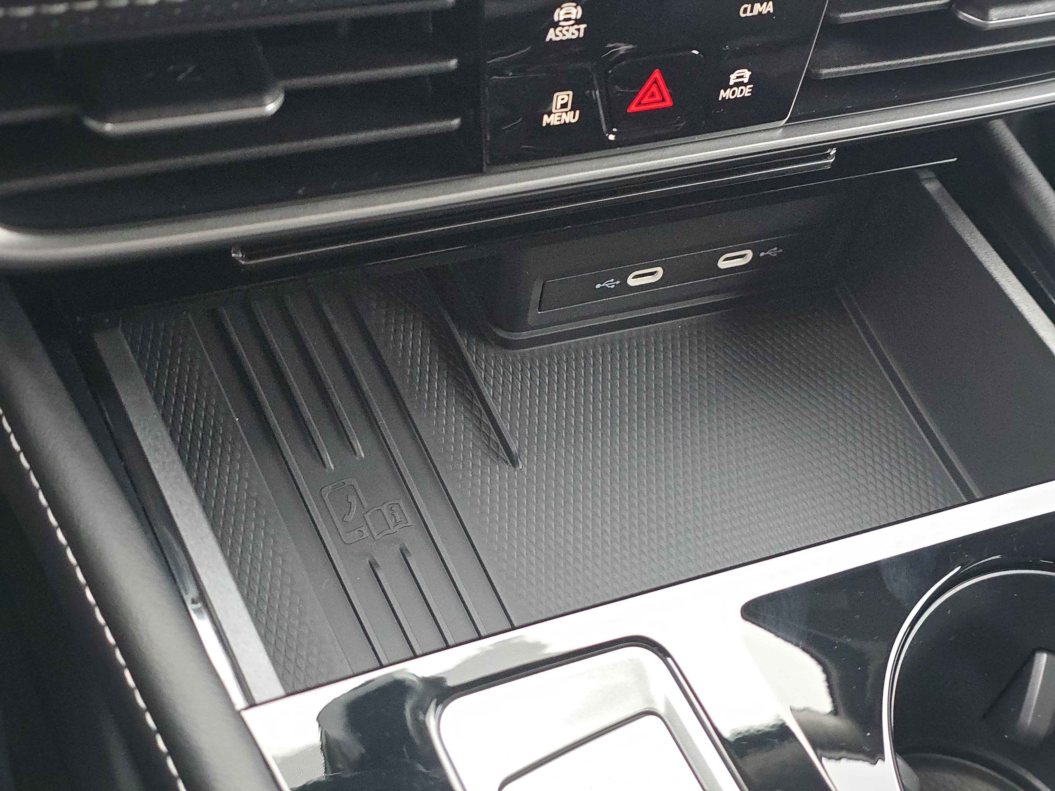 New 2026 Pure Gray Volkswagen 2.0T SE w/Technology image 26