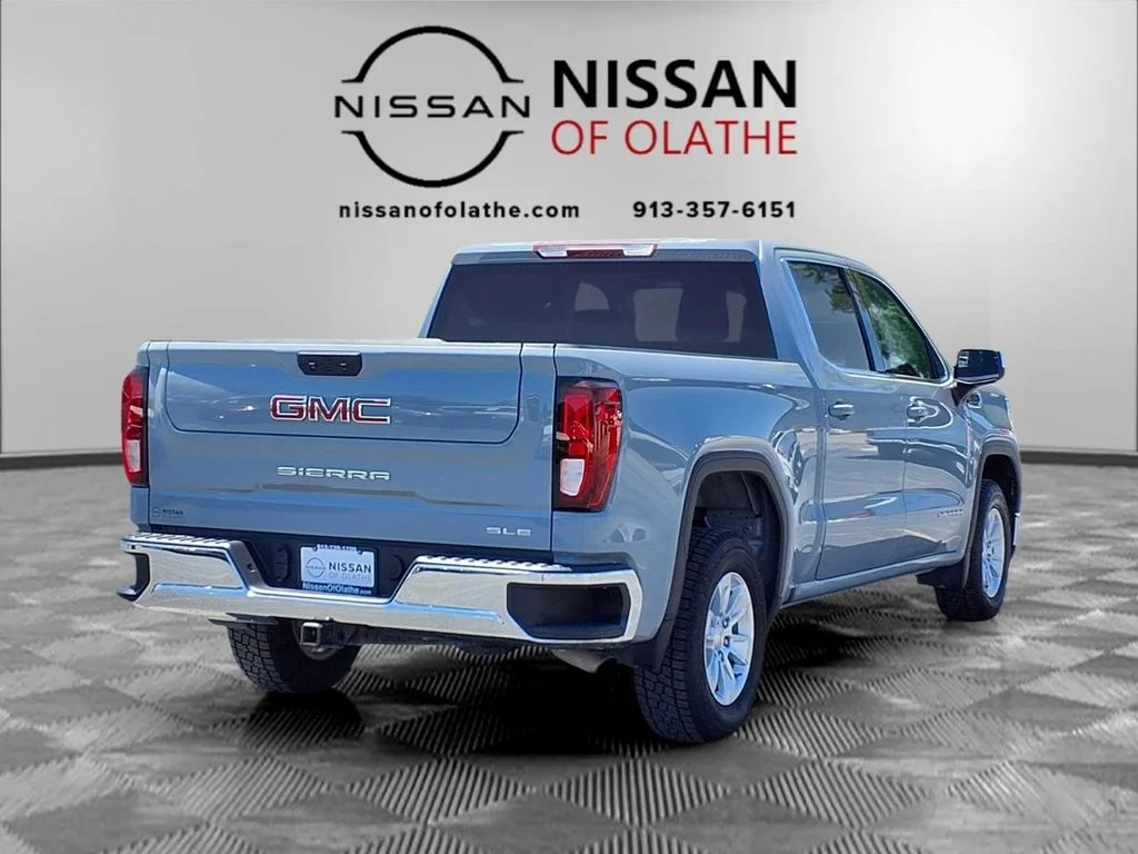 Used 2024 Gray GMC SLE image 27