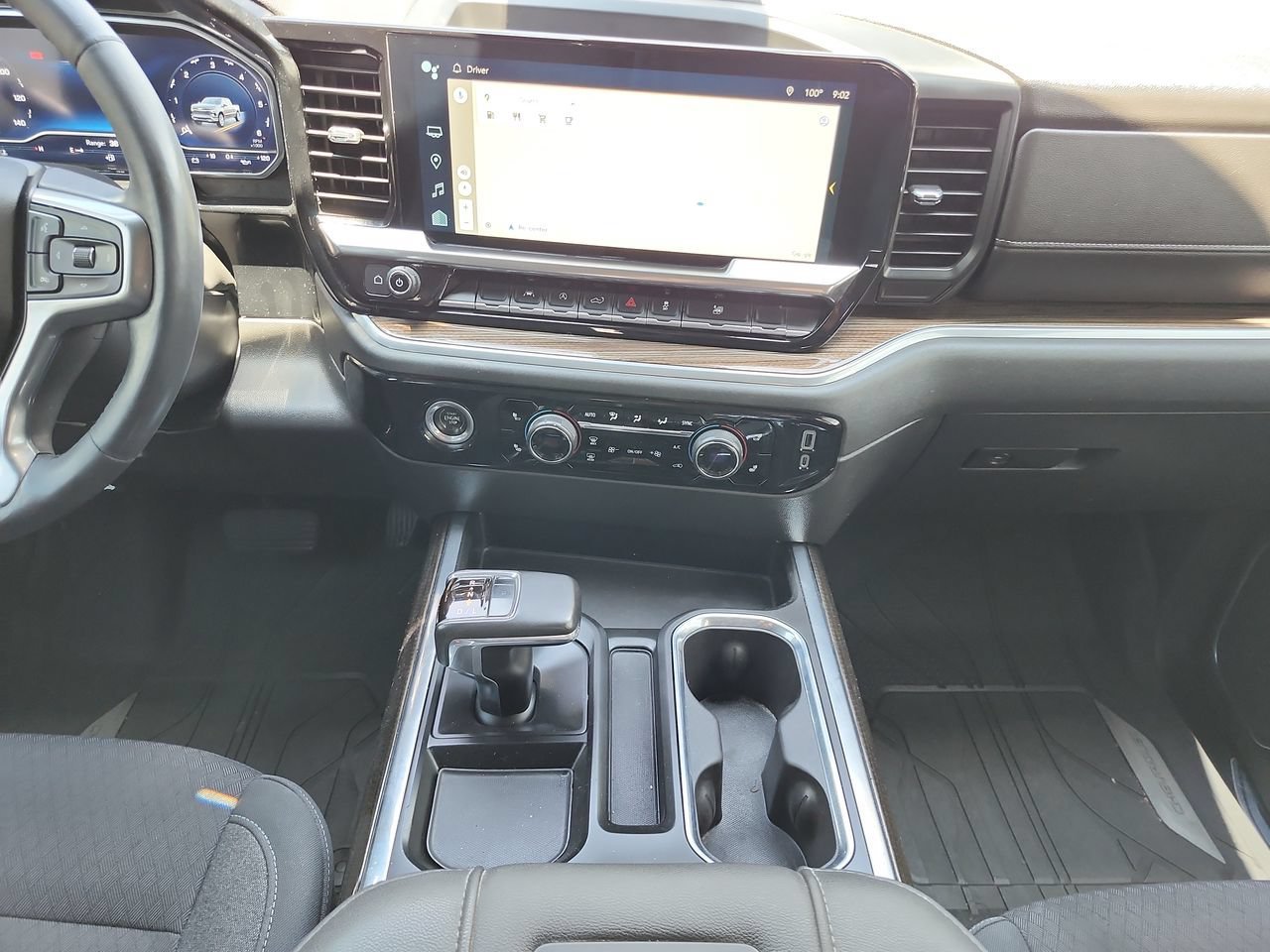 Used 2022 Summit White Chevrolet LT image 14