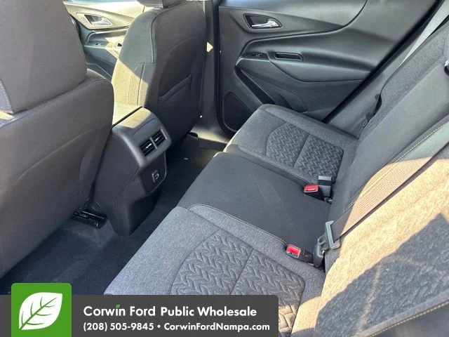 Used 2022 Blue Glow Metallic Chevrolet  image 26