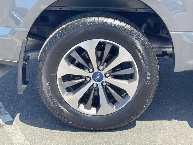 Certified Used 2018 Magnetic Ford XL image 7