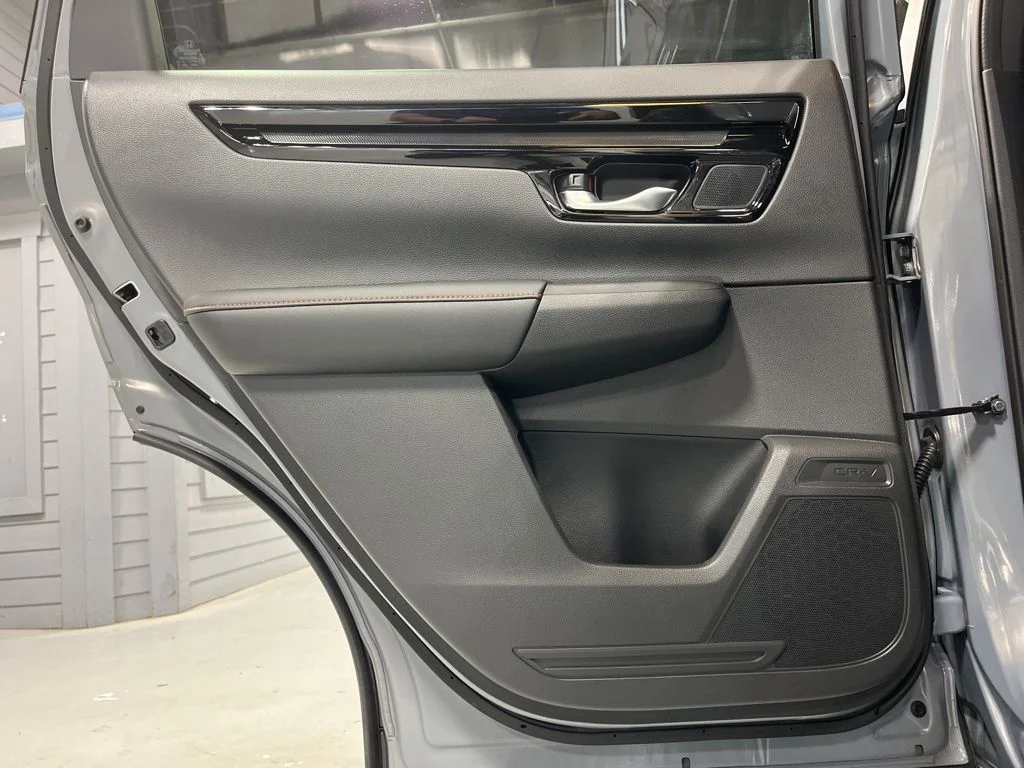 2024 Honda CR-V Sport Touring - Photo 28