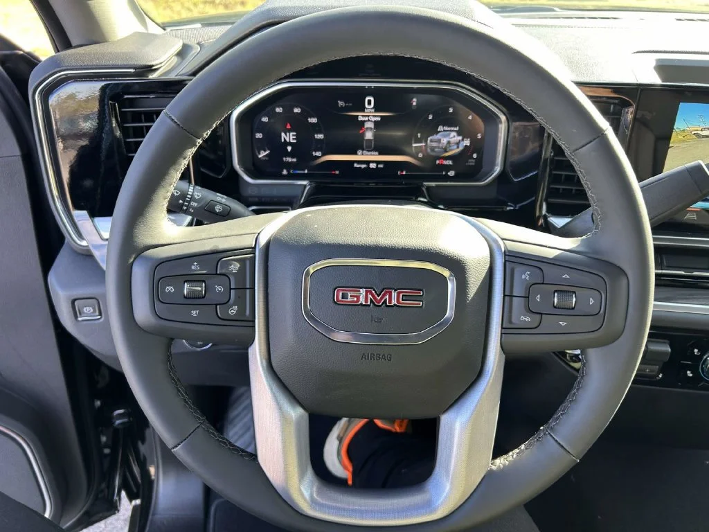 New 2026 Onyx Black GMC SLT image 26