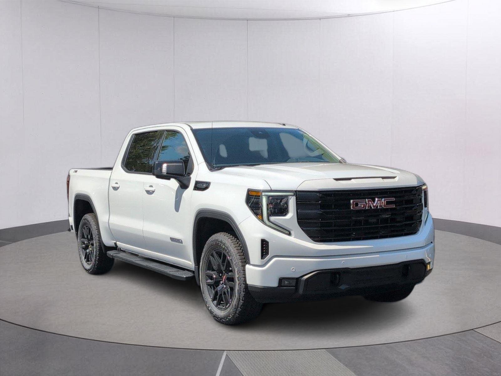 New 2026 Summit White GMC Elevation image 9