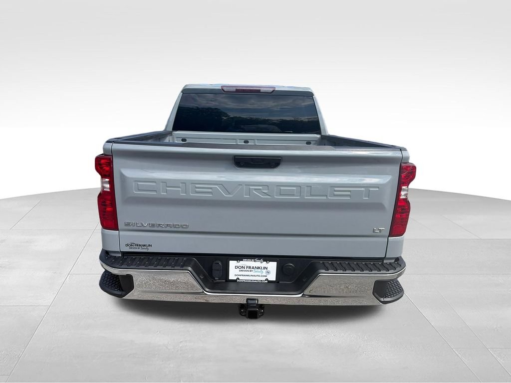 Used 2024 Gray Chevrolet LT image 4