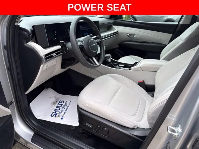 Certified Used 2025 Silver Hyundai SEL image 6