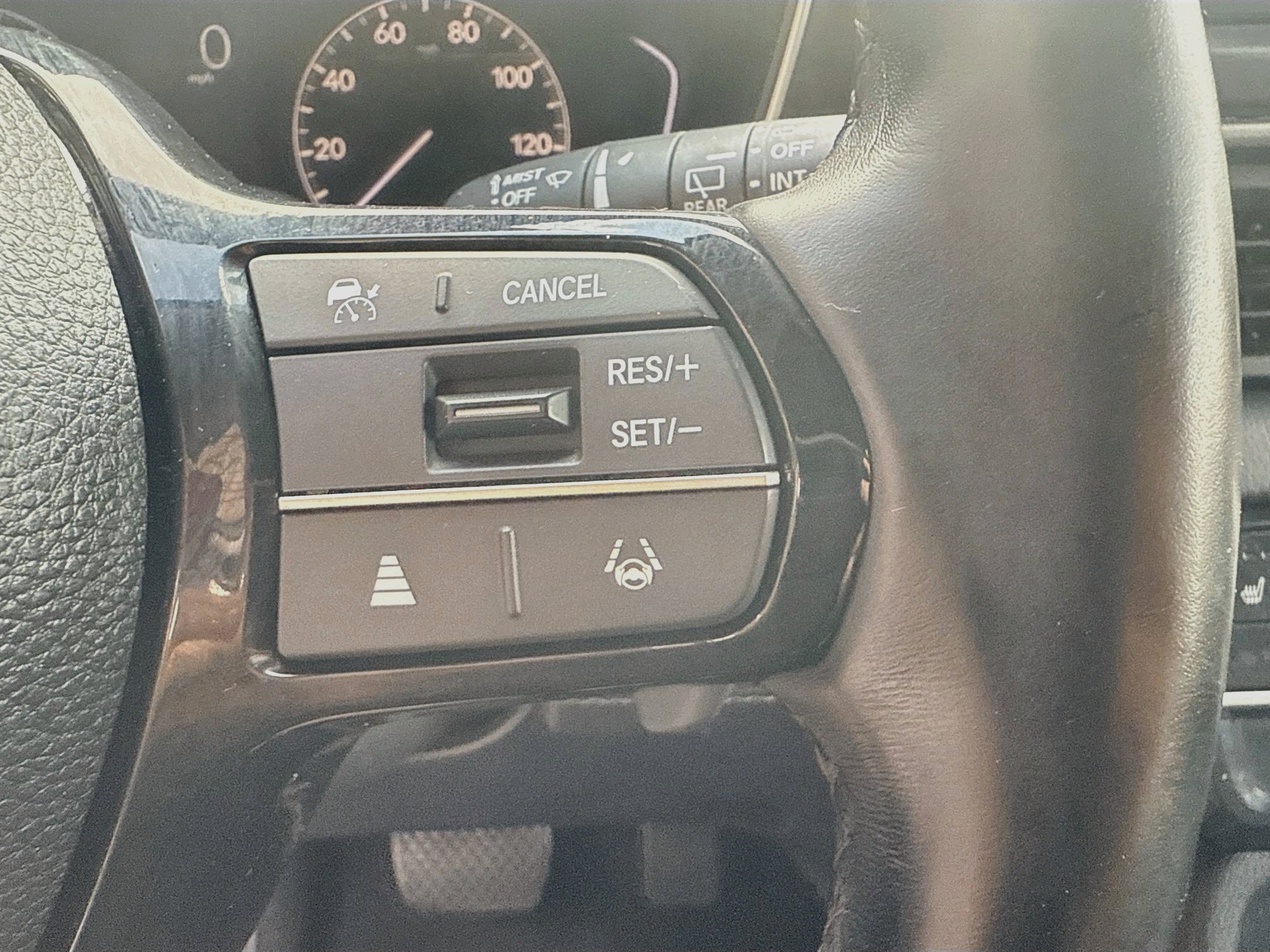2024 Honda Pilot EX-L - Photo 37
