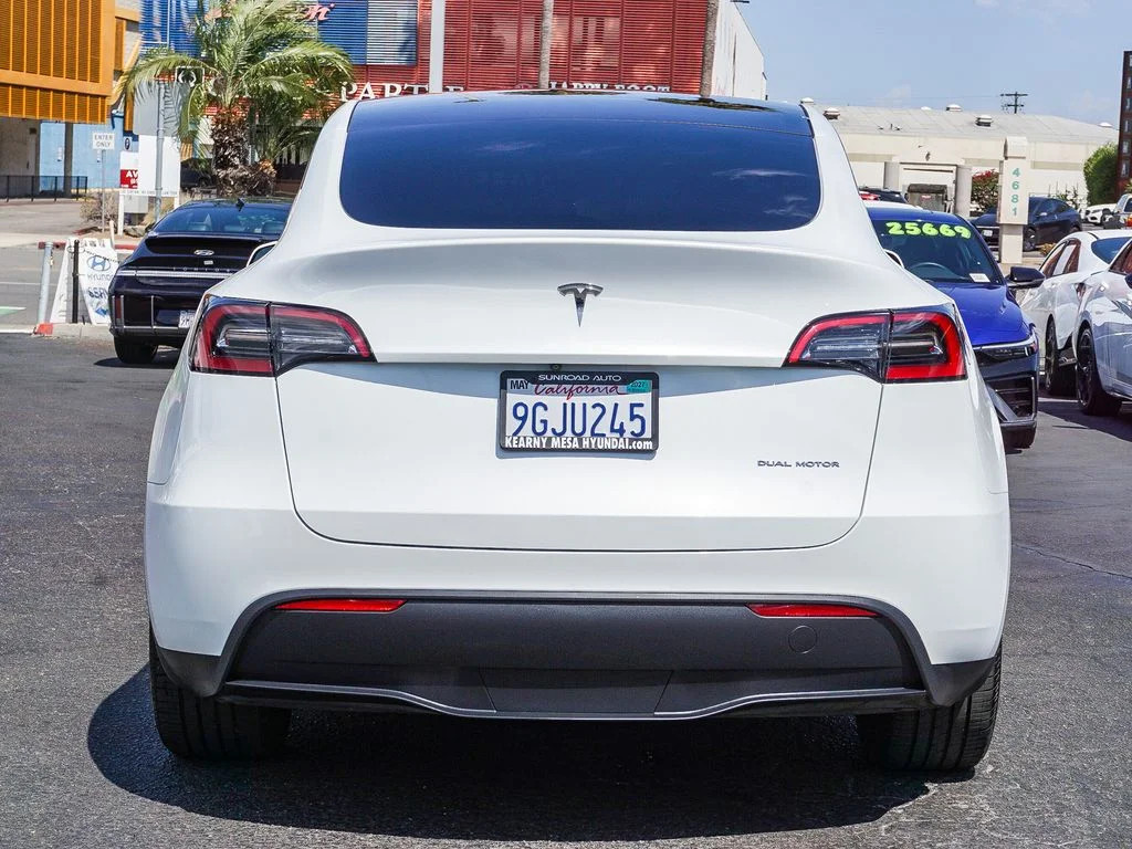 Used 2023 White Tesla Long Range image 6