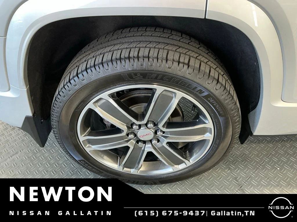 Used 2019 Quicksilver Metallic GMC Denali image 57