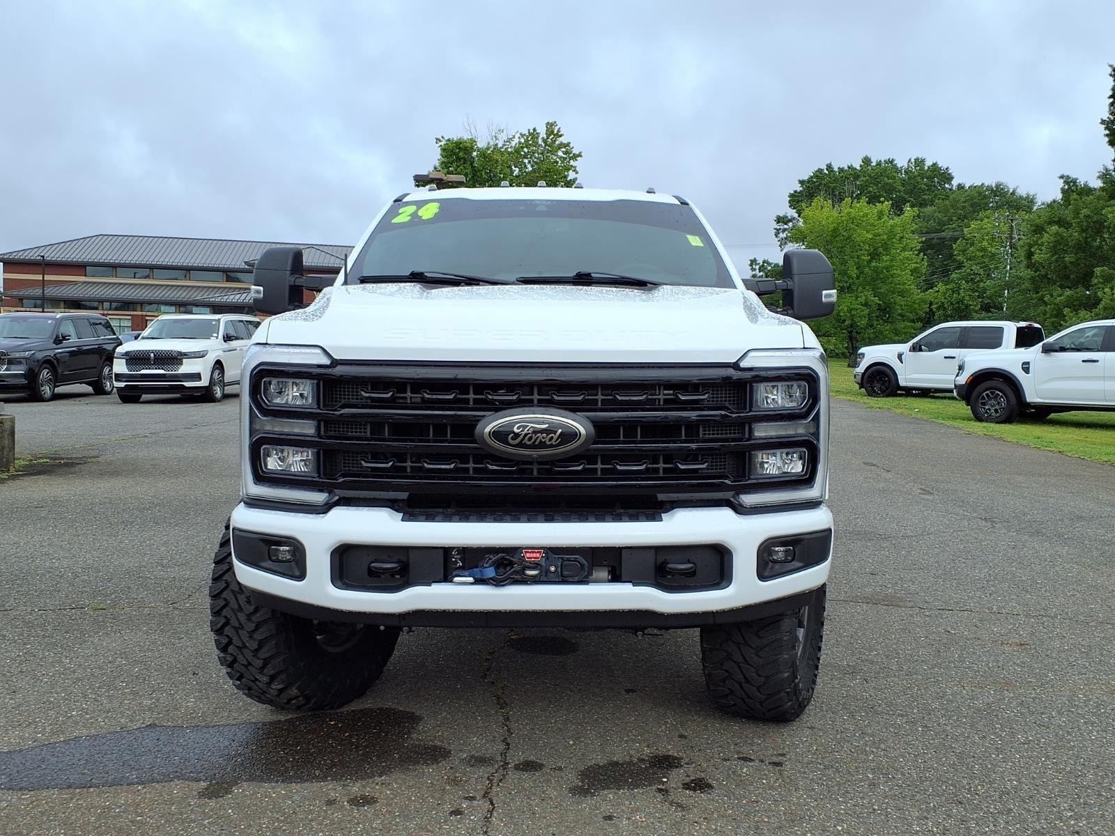 Used 2024 White Ford XLT image 9
