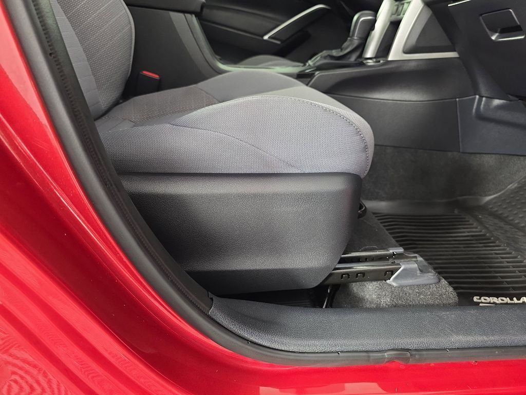 Used 2025 Red Toyota Hybrid SE image 37