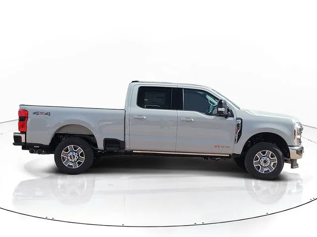 New 2026 Avalanche Ford Lariat image 4