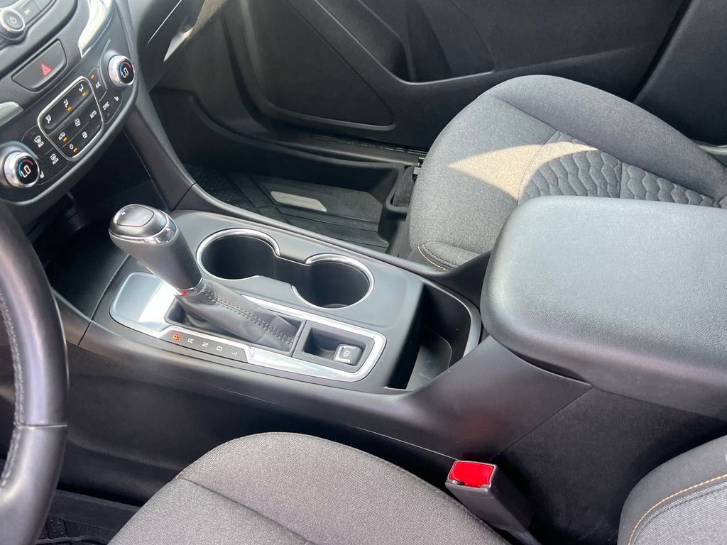 Used 2021 NIGHTFALL GRAY METALLIC Chevrolet LT image 16