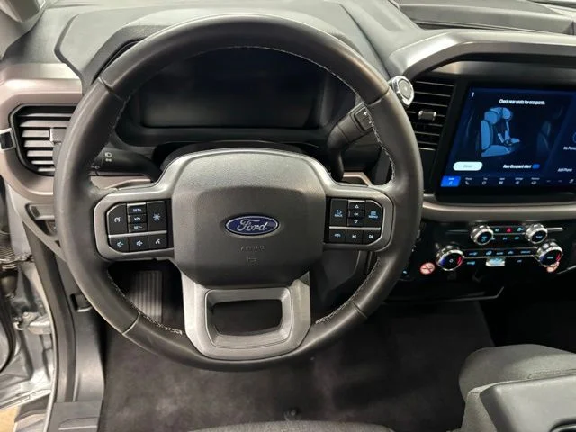 Used 2025 Silver Ford XLT image 15
