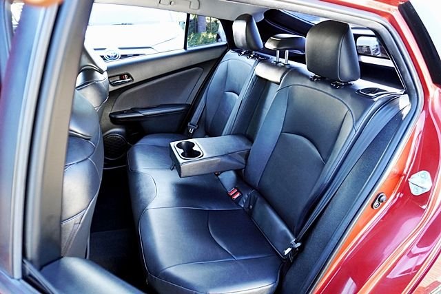 Used 2016 Red Toyota Four Touring image 15