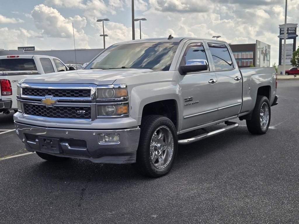 Used 2014 SILVER ICE METALLIC Chevrolet LTZ image 3