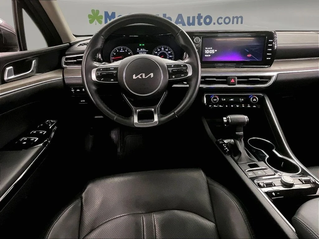 Used 2023 Gray Kia EX image 7