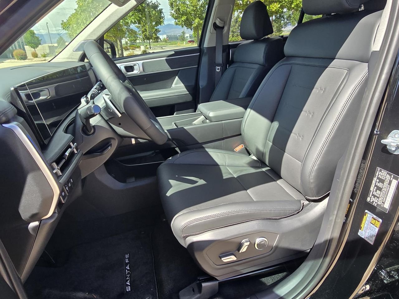 New 2027 Phantom Black Hyundai Limited image 13