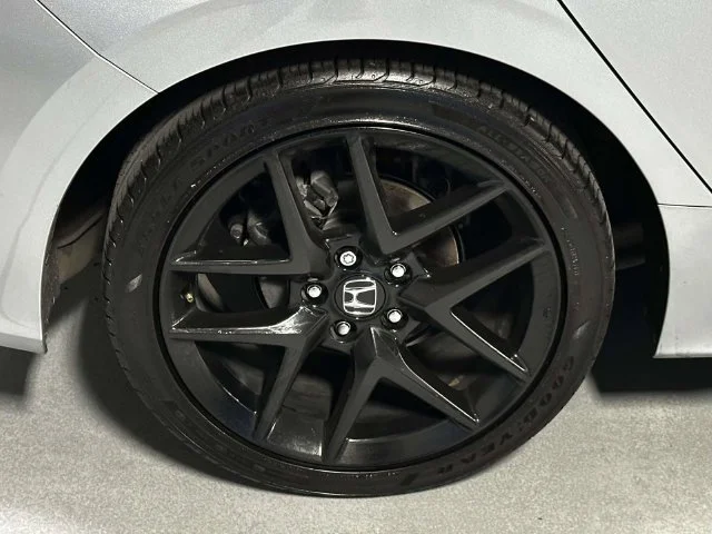 2025 Honda Civic Hatchback Sport - Photo 12