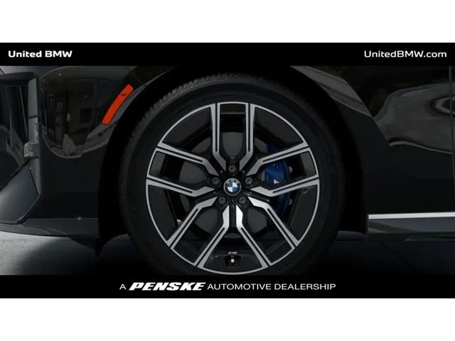 New 2027 Black Sapphire Metallic BMW 740 image 7