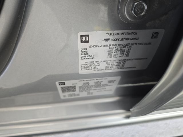 Used 2024 Gray Chevrolet Work Truck image 14