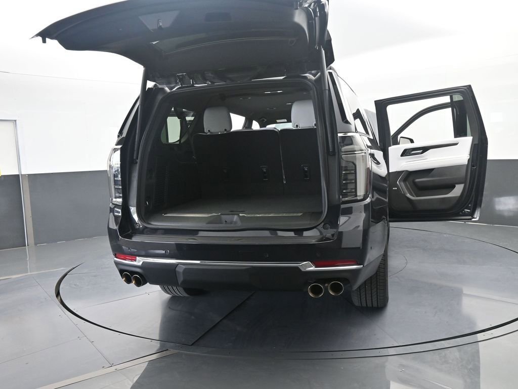 2025 Chevrolet Suburban Premier - Photo 78