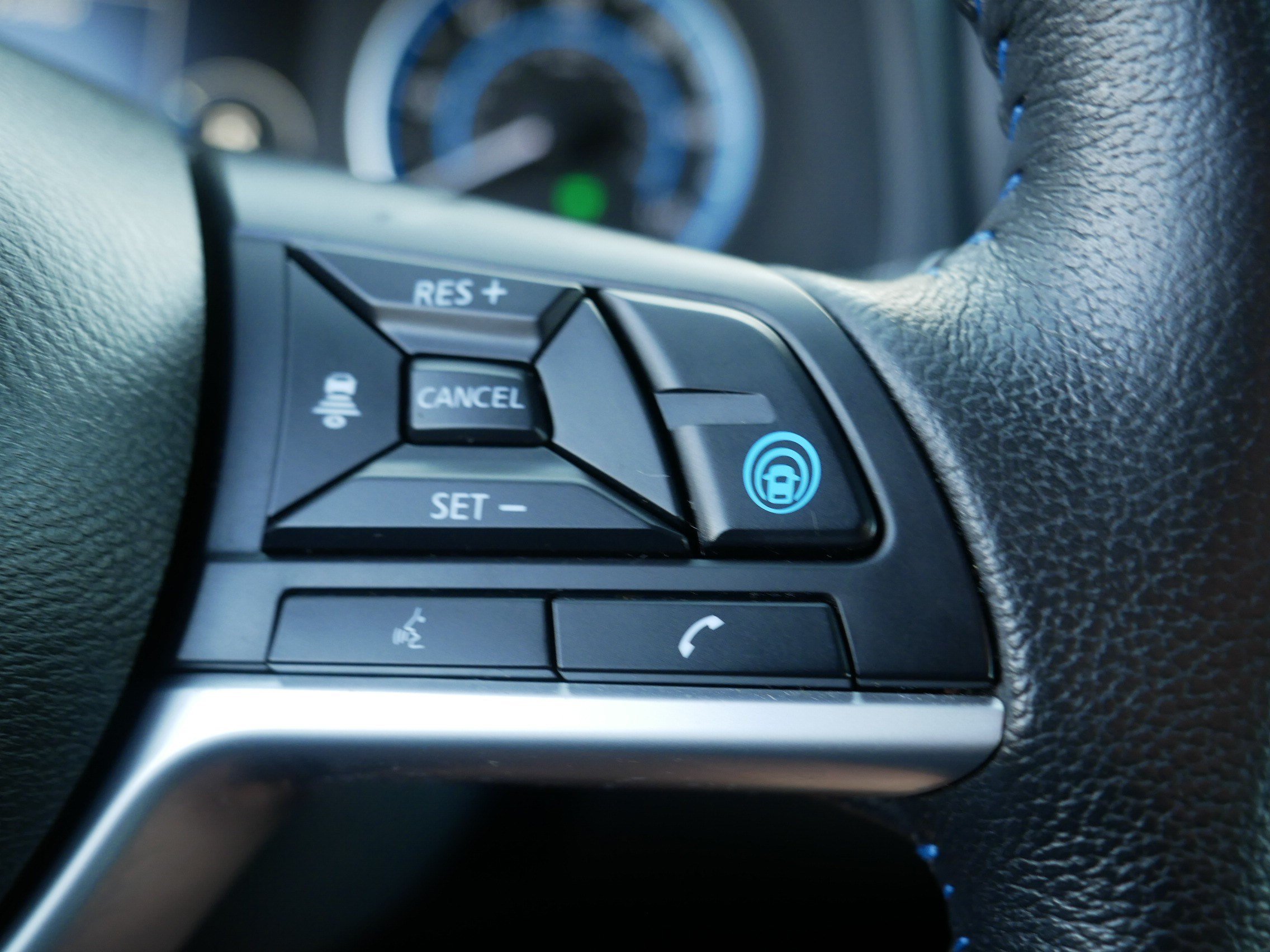 Used 2025 Deep Blue Pearl Nissan SV PLUS image 29